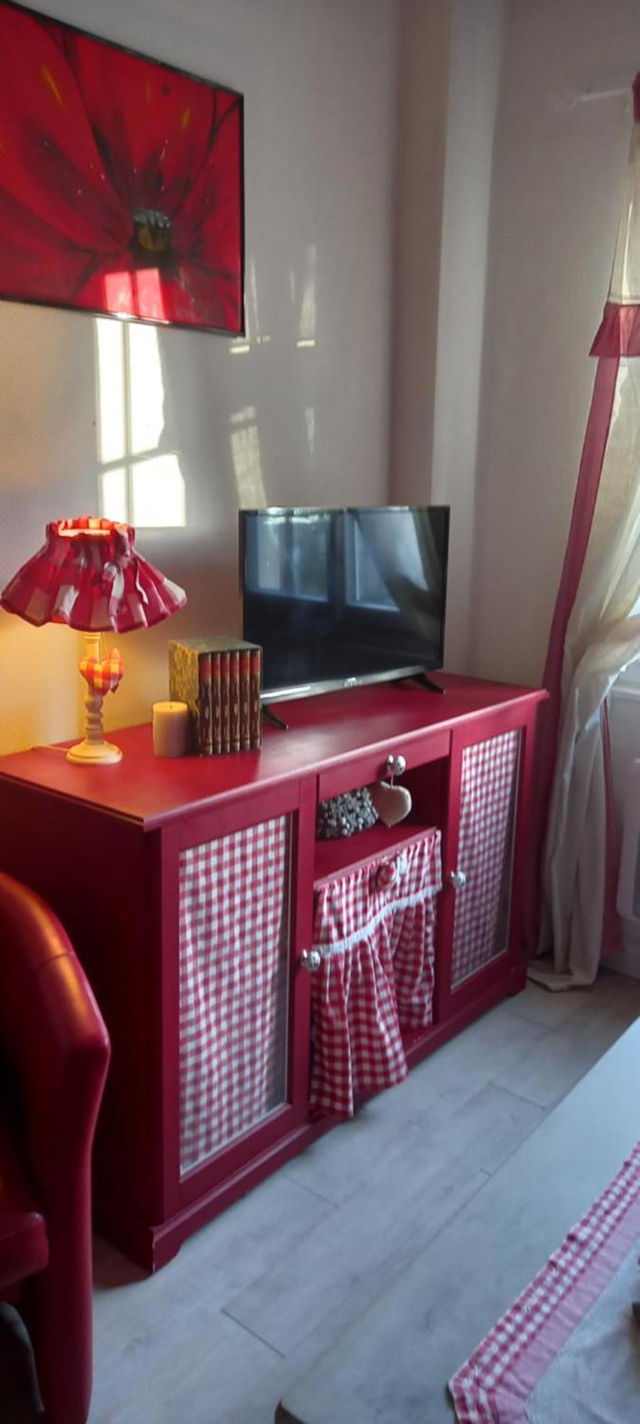 Rouge Calme Et Nature
