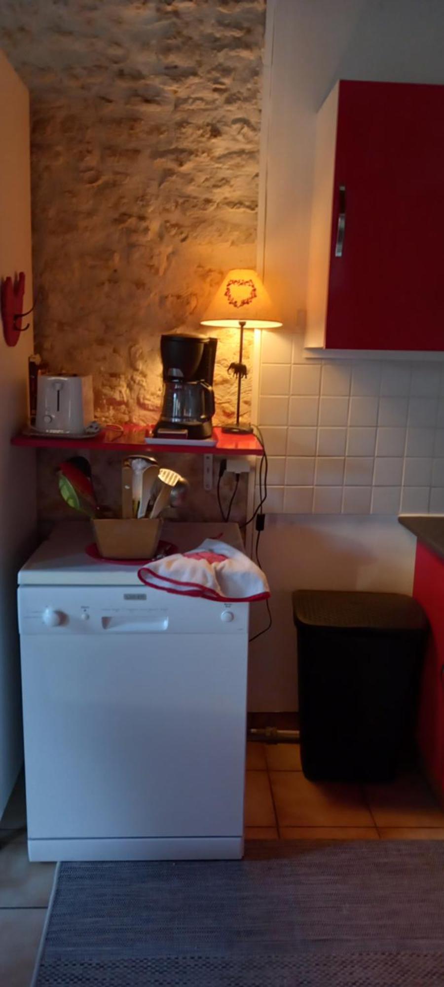 Holiday home Rouge Calme Et Nature *