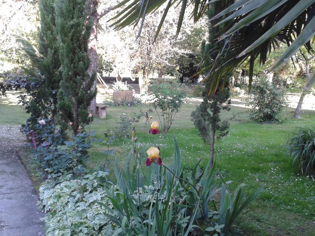 Holiday home Rouge Calme Et Nature